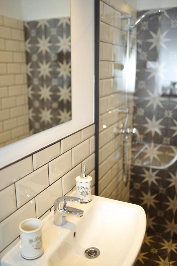 Raba92 Apartman House Екстер'єр фото