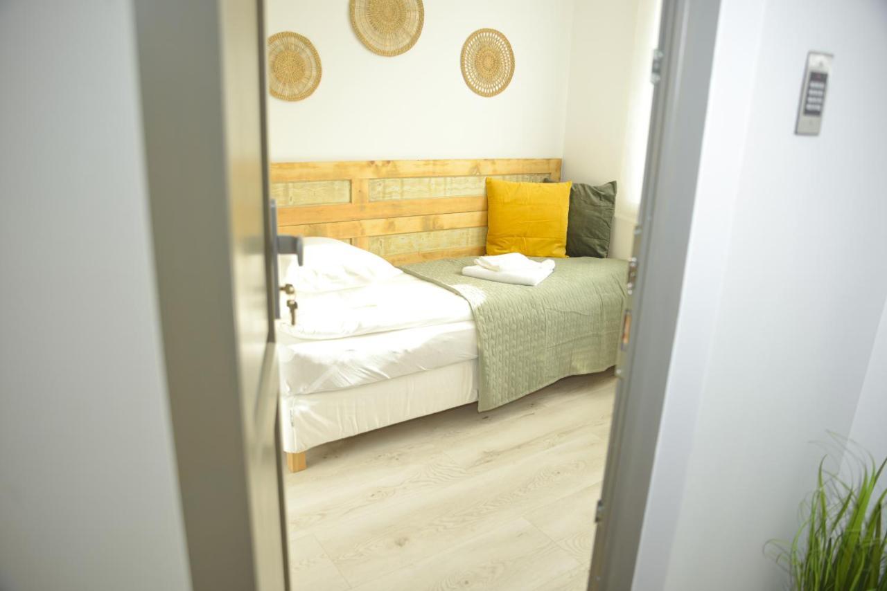 Raba92 Apartman House Екстер'єр фото
