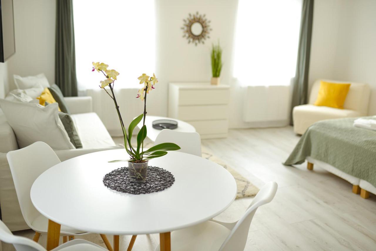 Raba92 Apartman House Екстер'єр фото
